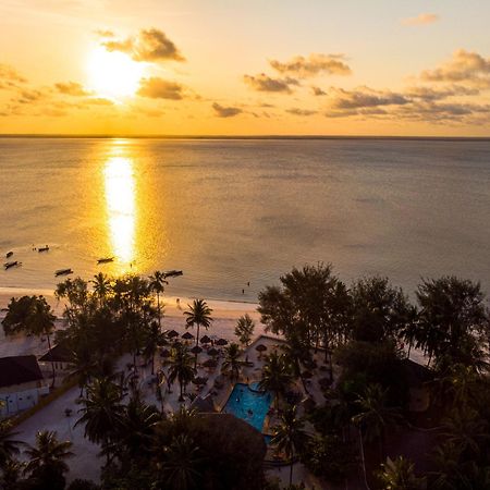 Sansi Kae Beach Resort Michamvi Kae Экстерьер фото