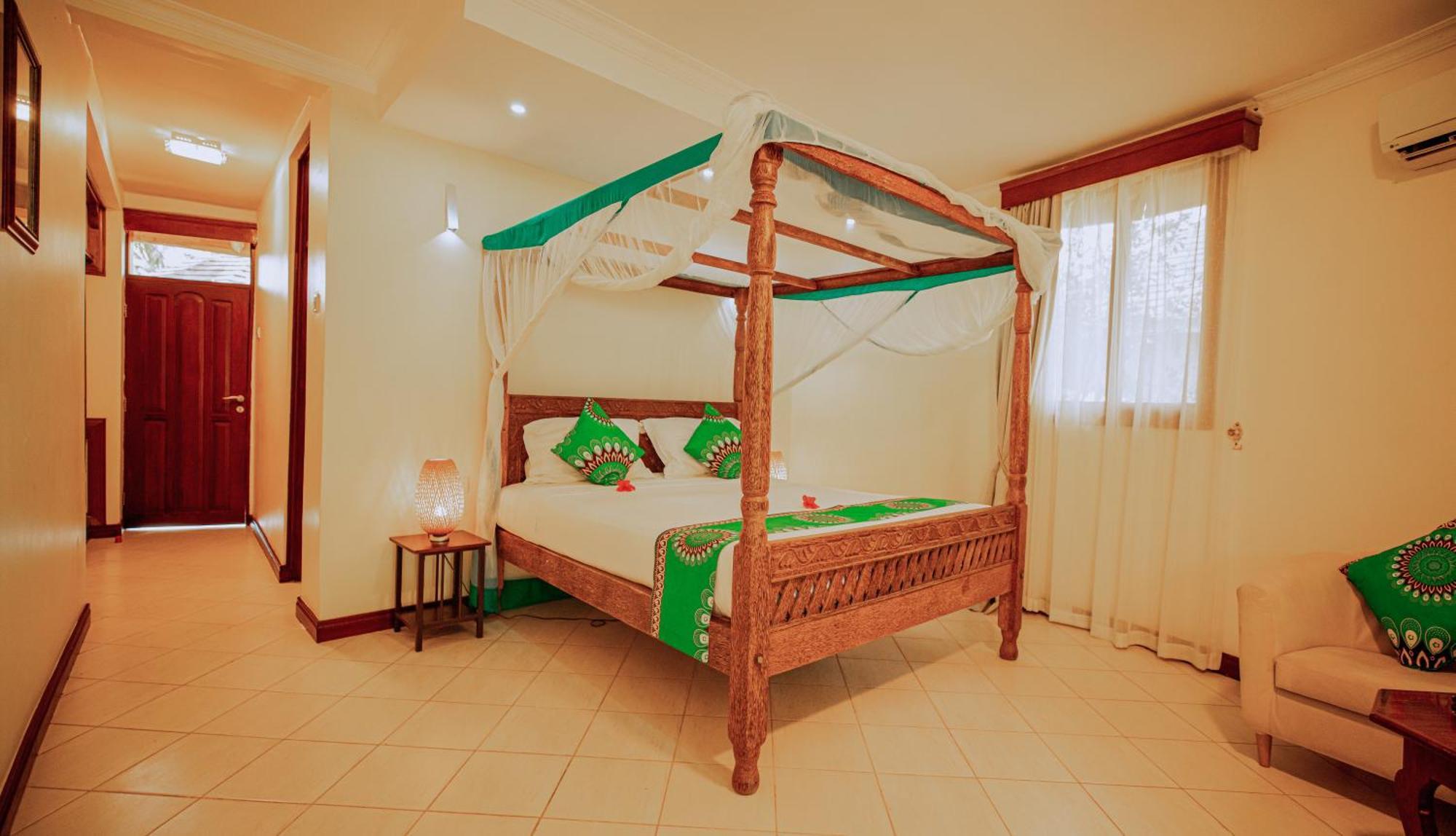Sansi Kae Beach Resort Michamvi Kae Экстерьер фото