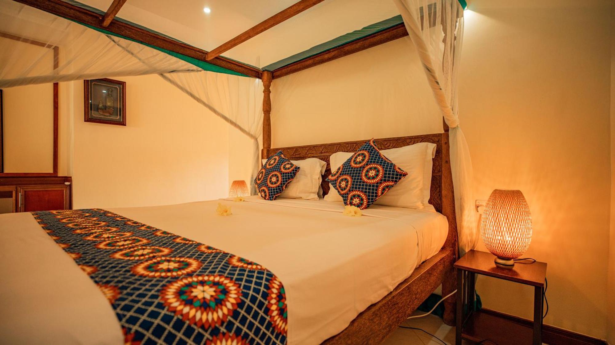 Sansi Kae Beach Resort Michamvi Kae Экстерьер фото
