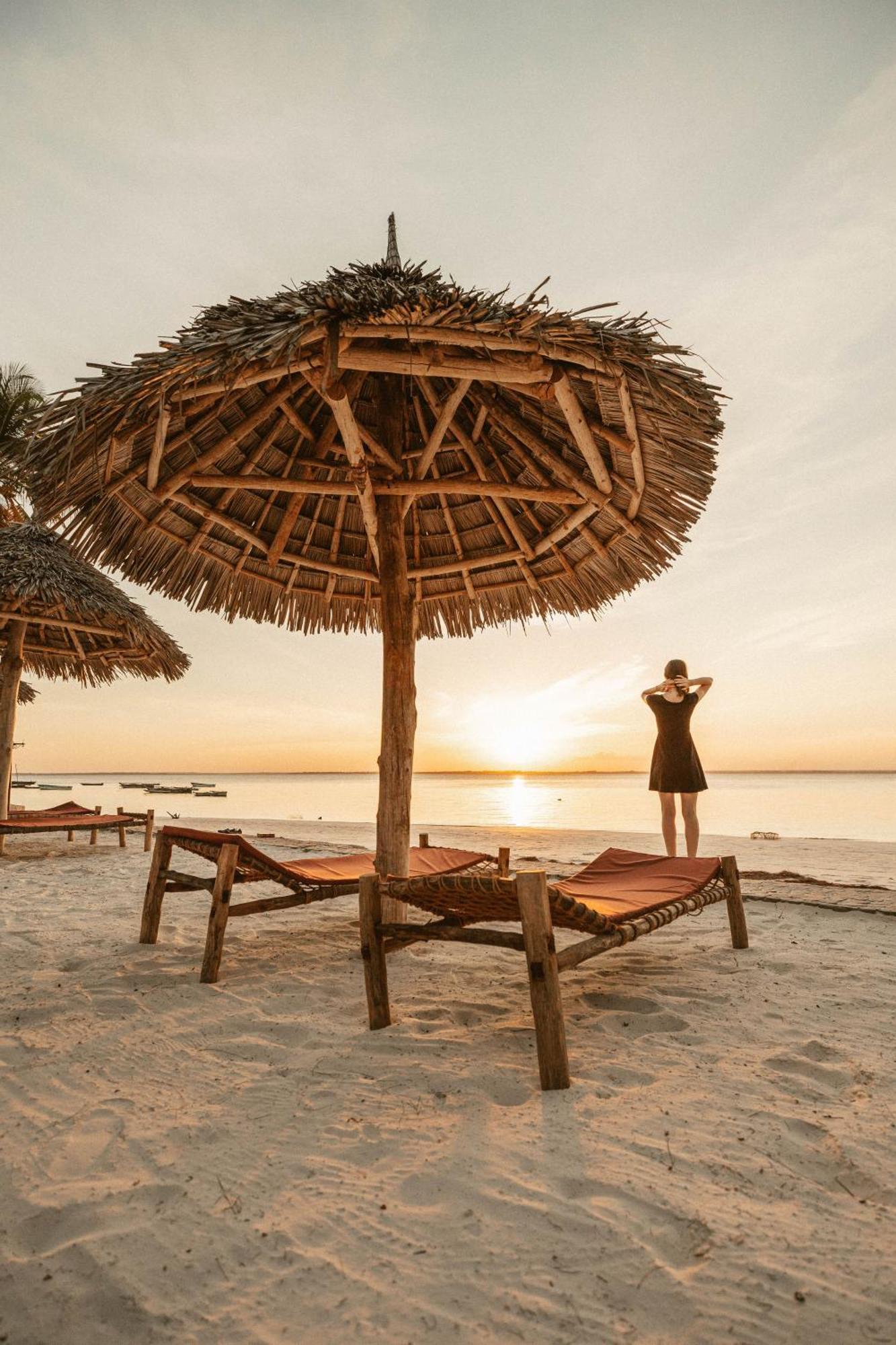 Sansi Kae Beach Resort Michamvi Kae Экстерьер фото