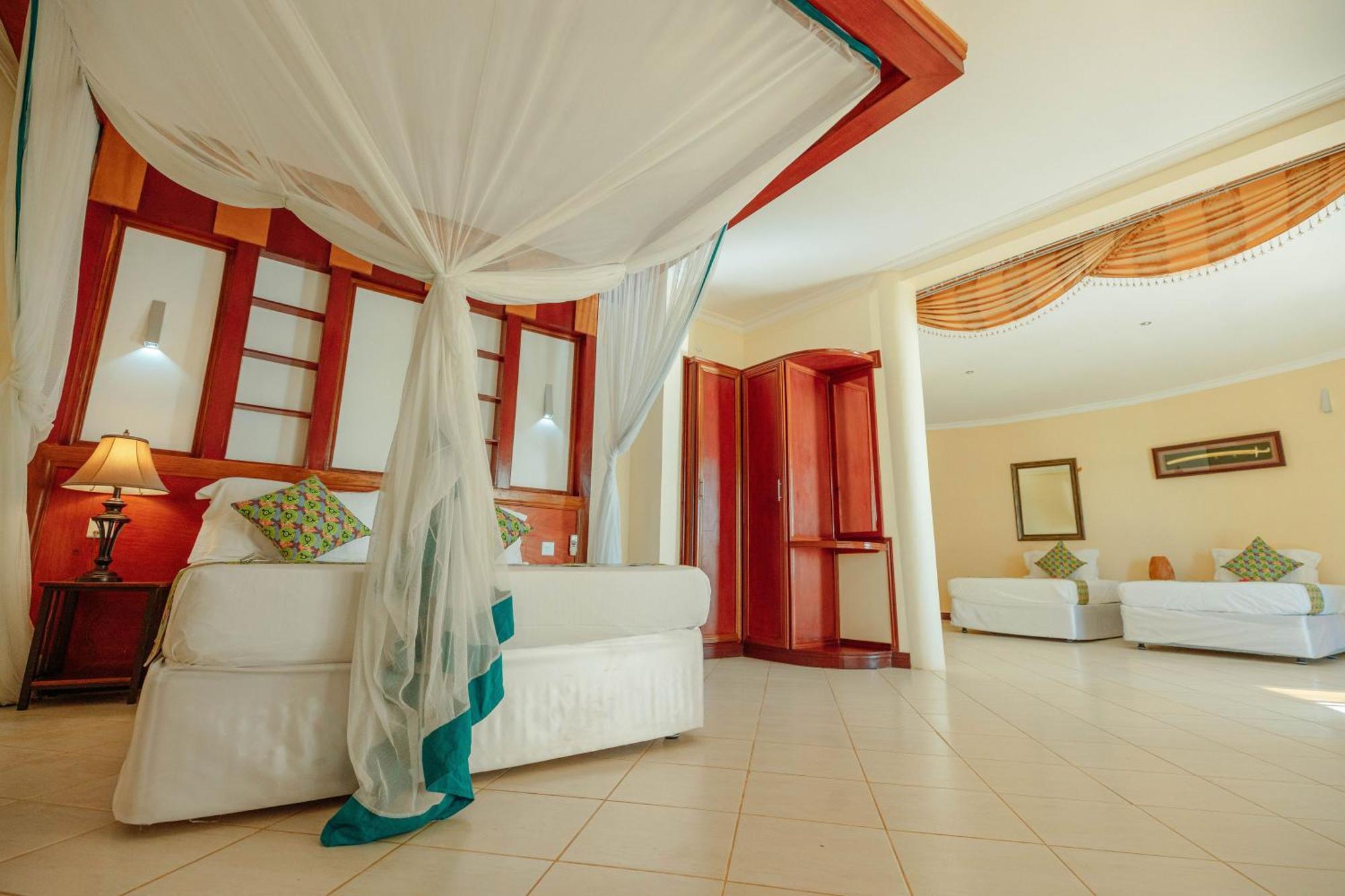 Sansi Kae Beach Resort Michamvi Kae Экстерьер фото